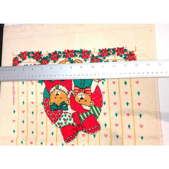 Vintage Cannon Christmas Bears Hand Towes Set of 2 Cotton Cream Red Green 25x16 - Picture 4 of 8